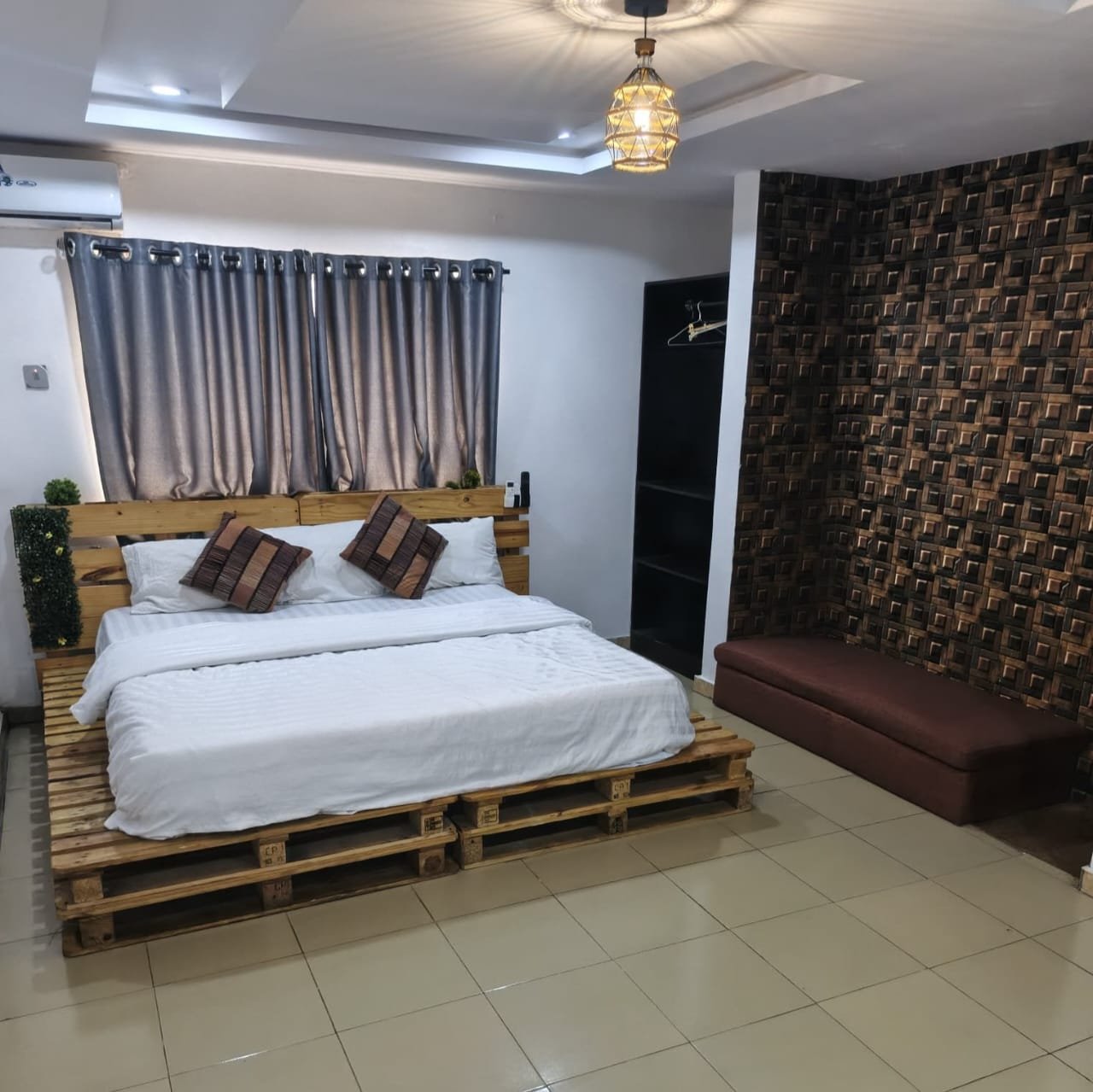 Igbalode 2 Bedroom Shortlet Apartment Bathroom Ibadan